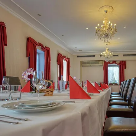 Ξενοδοχείο Kischers