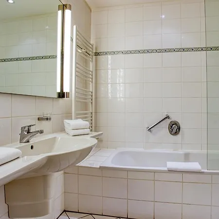 Hotell Kischers 4*